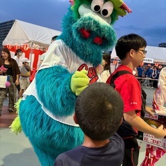 カープ感謝デー2025チケット　譲って下さい。