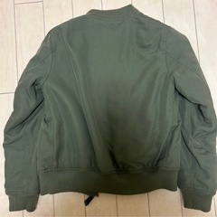 本日17:00までのお取り引き限定価格❗️ニコアンド　ブルゾンの画像