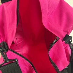 ボストンバック ピンクの画像