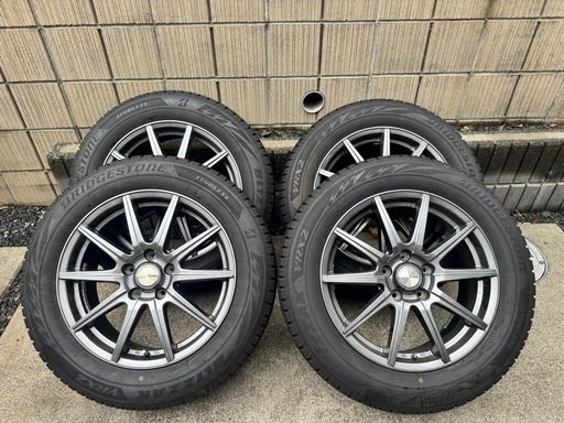 スタッドレス ブリヂストン ブリザック 215/60R17 UX CH-R
