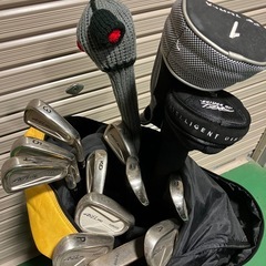 ゴルフクラブセット キャディバッグ付きの画像