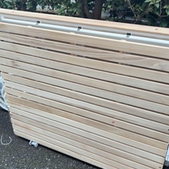 折りたたみスノコベッドの画像