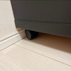 昭和レトロ テレビ台 ガラス窓収納 インテリア家具 ブラック 黒 アンティークの画像