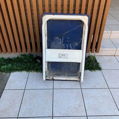 【値下げしました】台車　横幅47ｃｍ.奥行72ｃｍ位.150ｋｇの画像