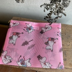 ムーミンポーチセットの画像