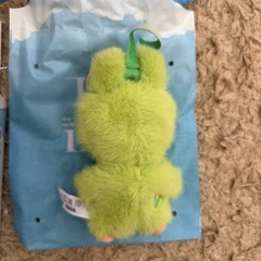 イニシャルラブブ　ラブブ　ポップマート　Ｖの画像