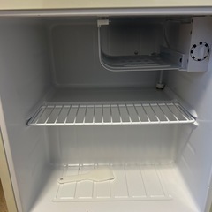 コンパクト冷蔵庫の画像