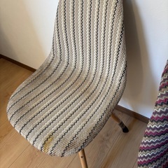 椅子の画像