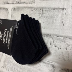 新品未使用　ARC'TERYX 靴下　3足セットの画像