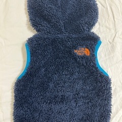 【美品】THE NORTH FACE フード付きベスト 80cmの画像