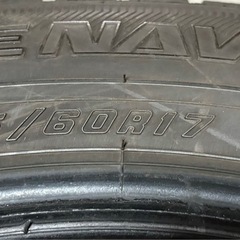215/60R17 グッドイヤー スタッドレスタイヤ4本 2021年製造の画像