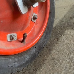 アルミ　一輪車　※パンクしています。の画像