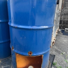 焼却用ドラム缶の画像