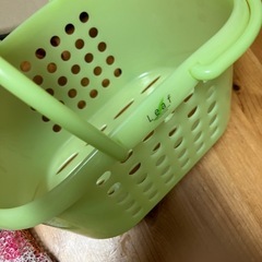 カゴ　扇風機カバーの画像