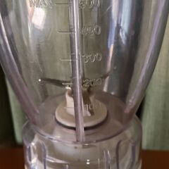 【引取限定】TWINBIRDコンパクトミキサー KC-4508　野菜ジュース、スムージ、毎日の健康におすすめ！！の画像