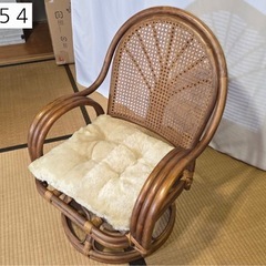 木製座椅子2脚セットの画像