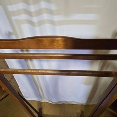 木製ハンガーラックの画像