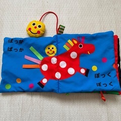【美品】Sassy 布絵本 カラフルキャラクターの画像