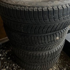 195 80 15LT スタッドレス４本　ハイエースに履いてましたの画像
