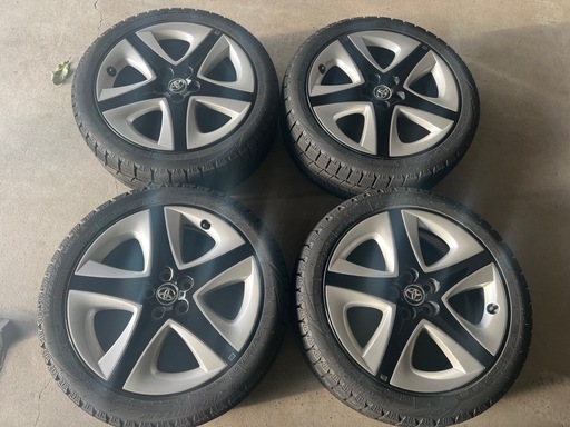 215/45R17 2024年製　
スタッドレス  バリ溝　NANKANG WS-1　タイヤアルミ4本セット　5穴 PCD100 ET+50 17×7J ハブ54mm トヨタ 50プリウス　ZVW50 ZVW51 PHV　後期 純正 ホイール