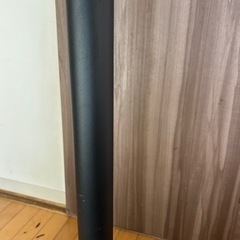 オシャレな黒　大人気IKEAの背の高いテーブル　の画像