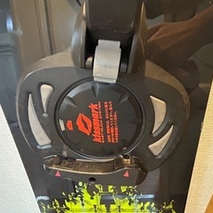 【近日処分】中古　ワンタッチスノーボード・ブーツ　キスマークの画像
