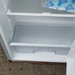 シャープ 1ドア冷蔵庫 85 L 別館に置いてます 2013年製ですの画像