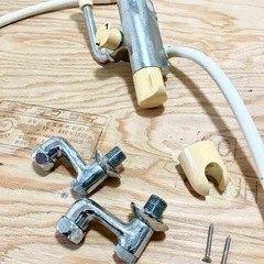 シャワー混合栓の画像