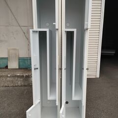 ロッカー（2人用×2個）の画像