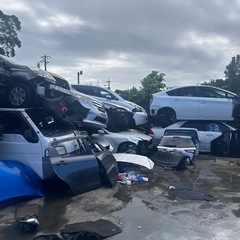 廃車‼️不動車‼️事故車‼️多走行車‼️査定0円車‼️車検切れ車‼️商業車‼️買い取りします‼️ レッカー代無料‼️面倒な手続き全てお任せください😁‼️金額聞くだけでも下取りの目安にもなると思います‼️お気軽にお問い合わせ下さい♪。の画像