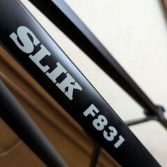 SLIK製カメラ三脚　Ｆ831の画像