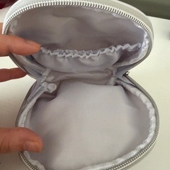 アリス　ポーチの画像