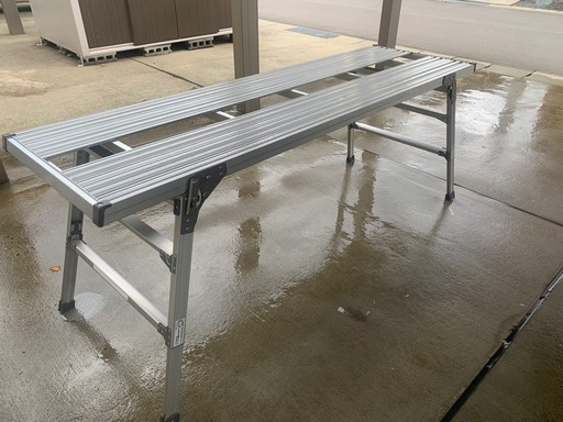 アルミ製選果台