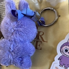 ラブブ アルファベットペンダント イニシャルぬいぐるみ 2点セットの画像