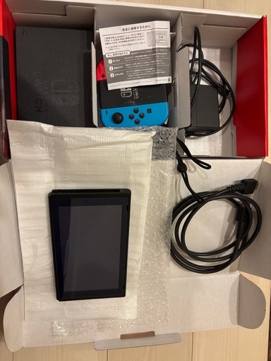 Nintendo Switch 本体