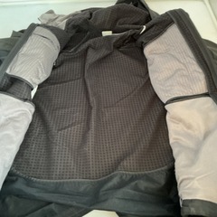 NIKE  防寒着　黒　メンズLサイズの画像