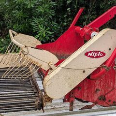 鹿児島発　ニプロ松山　トラクター用　掘取機　BL65SFDGー１S 　三点リンクの画像