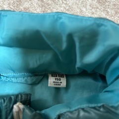 ユニクロ　ダウンジャケット　150cmの画像