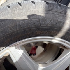 スタッドレスタイヤ4本の画像