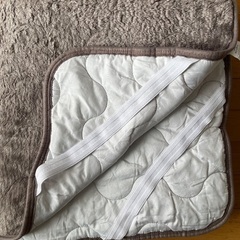 ニトリNウォーム 敷きパッド ブラウン系の画像