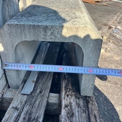 コンクリートU字溝の画像