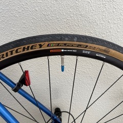 ロードバイク MERIDA スクルトゥーラ400 2020モデルの画像