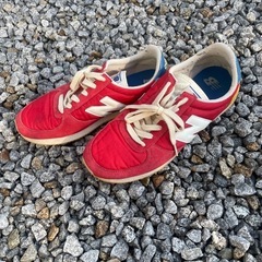 ニューバランス27センチの画像