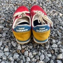 ニューバランス27センチの画像