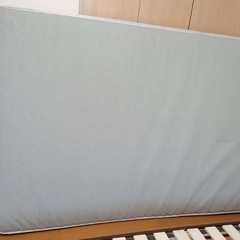 ニトリ ダブル 棚付きすのこベッド (MRS BR) マットレスの画像