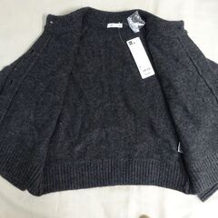 ( E-10 )GU ジーユー WOMEN パフィータッチ クルーネック ショートカーディガン ダークグレイ Sサイズ 251-351923 中古 未使用品の画像