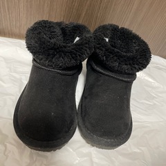 プティマインムートンブーツ17cmの画像