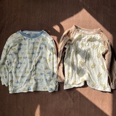 まとめ売り　子供服　長袖シャツ　　パジャマ　サイズ95の画像