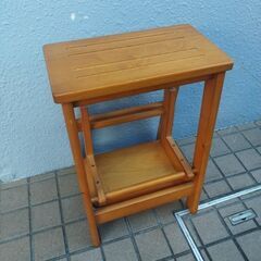 足踏み台の画像