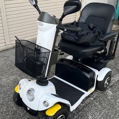 美品！フランスベッド　リハテック　ハンドル型電動車いすS747 Nの画像